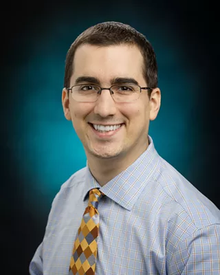 Image: Alexander Raw accepting new patients at Passavant OB/GYN