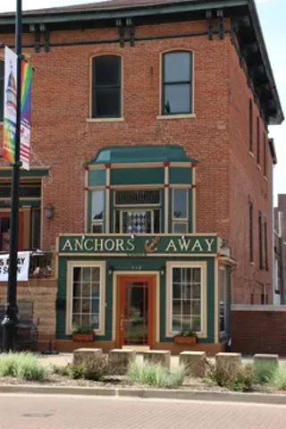 Image: Anchors Away has closed