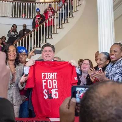 Image: Illinois' minimum wage increases to $15 an hour