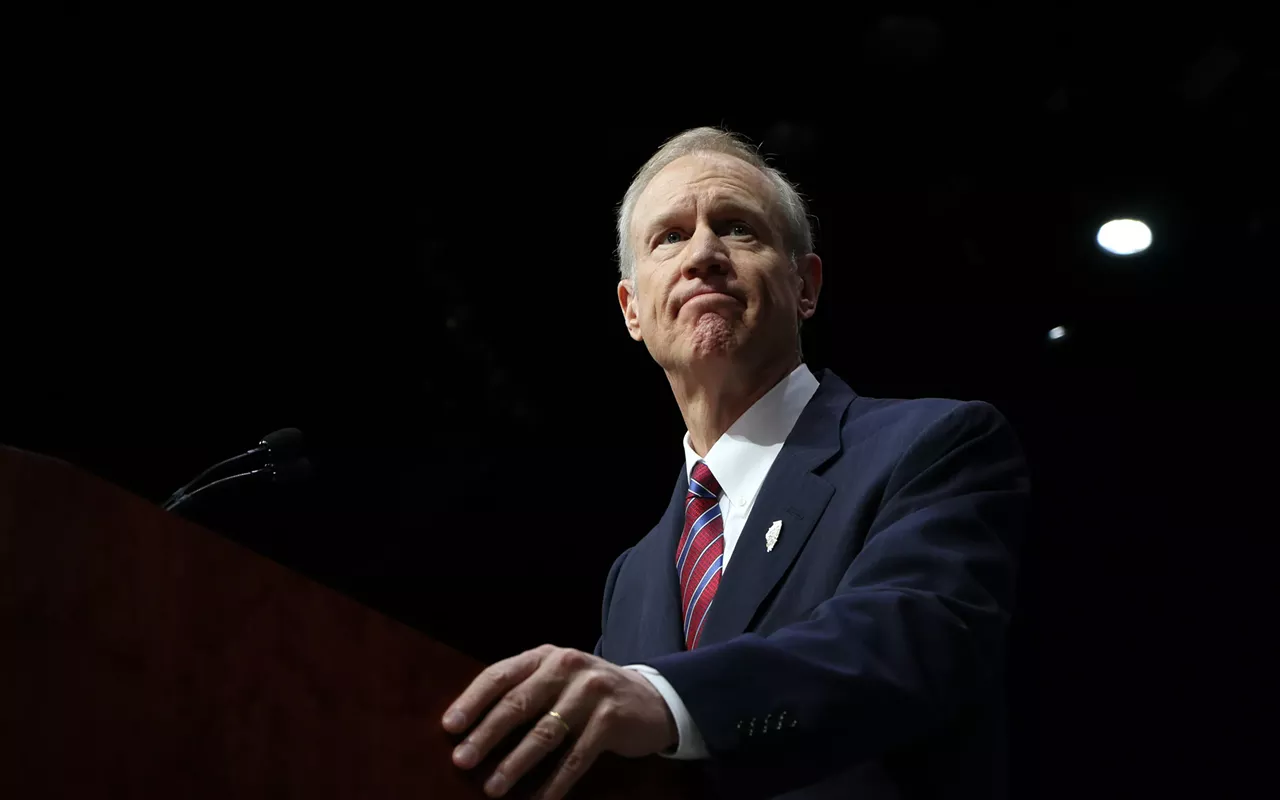 Image: Minimum wage hike likely dead after Rauner veto